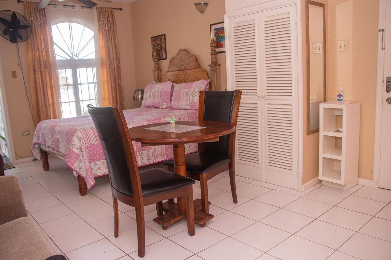 Elegant Condo Awesome View Ocho Rios Eksteriør bilde