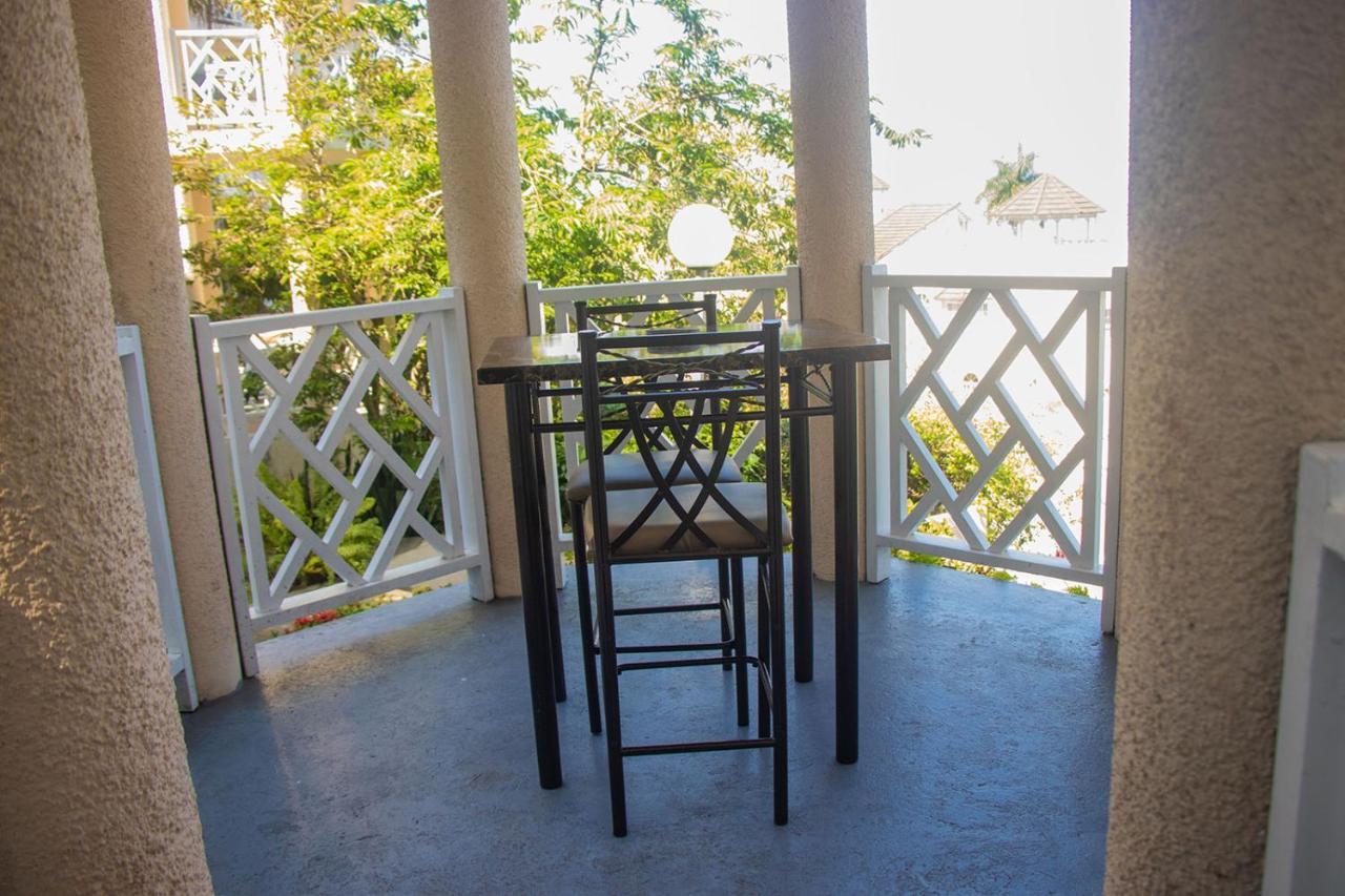 Elegant Condo Awesome View Ocho Rios Eksteriør bilde